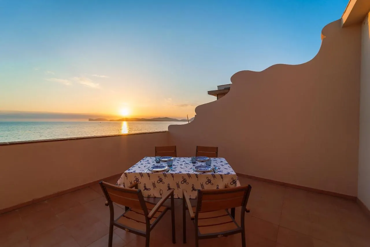 Sea Front Terrace Marco Polo Apartment Alghero