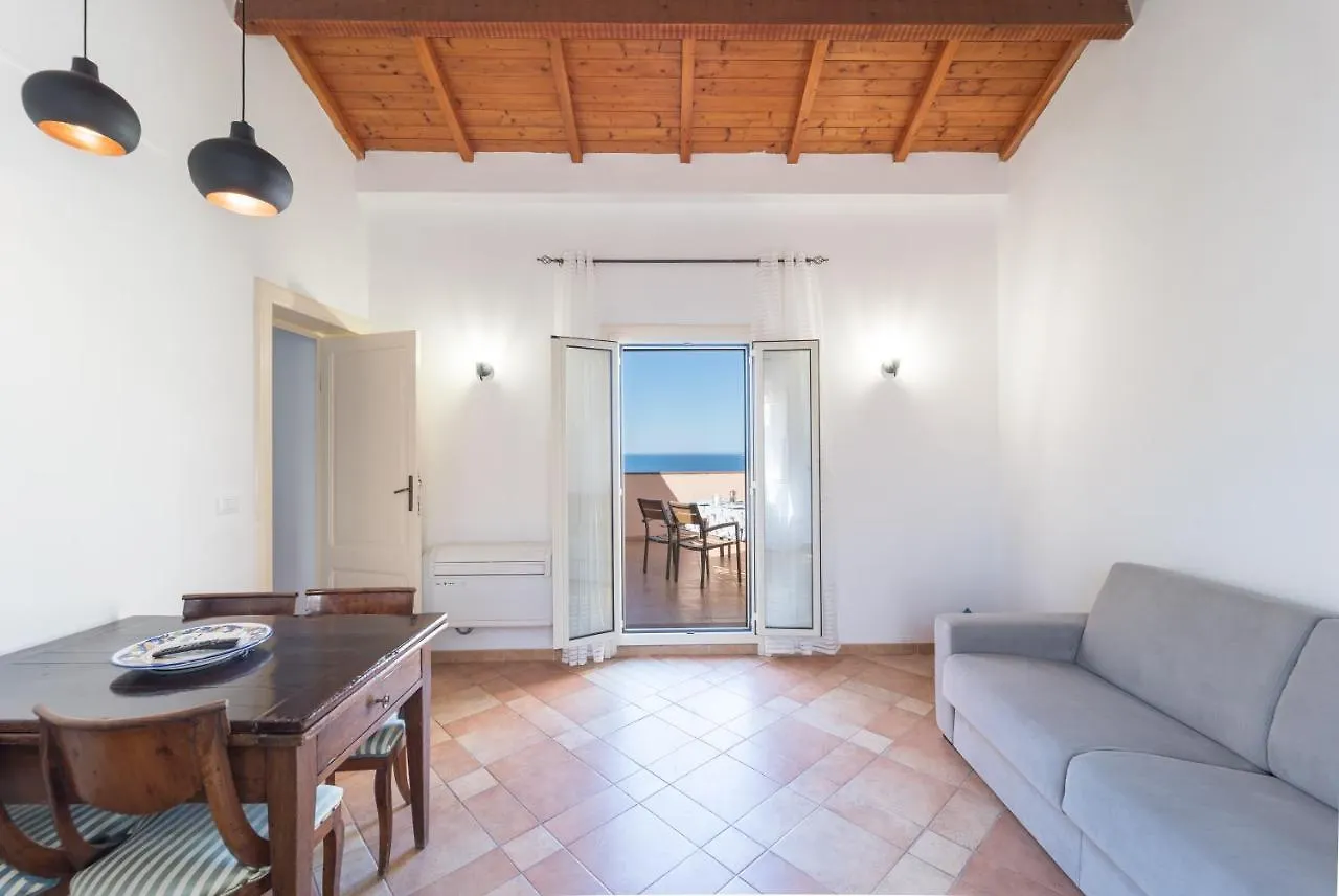 Sea Front Terrace Marco Polo Apartment Alghero